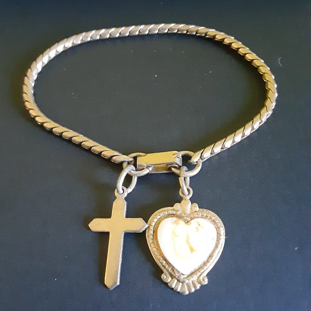Vintage charm bracelet